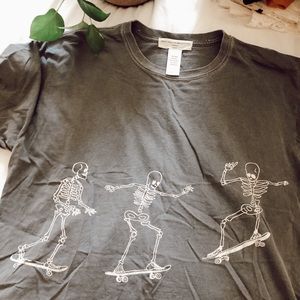 Urban outfitters tee